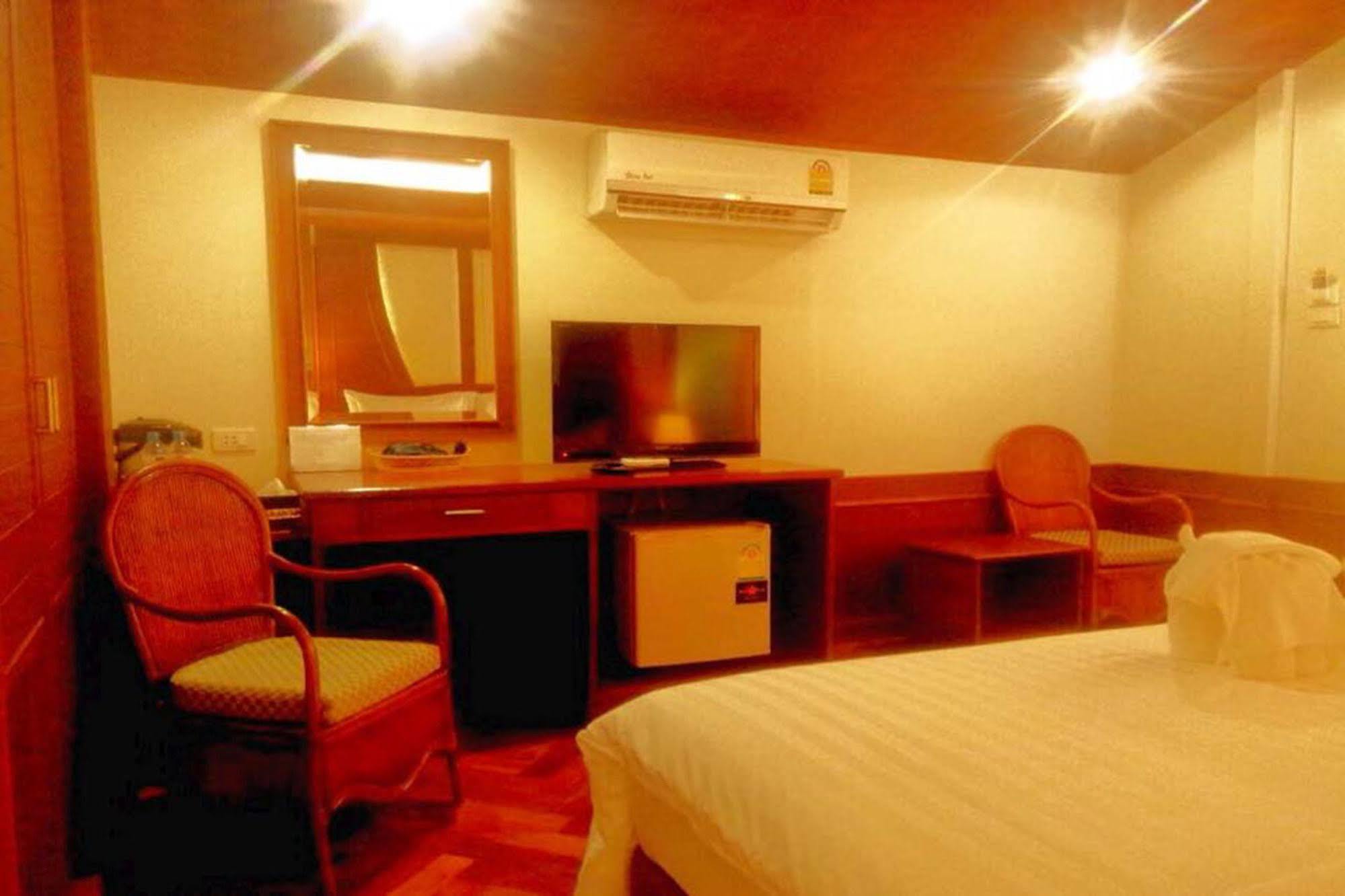 Mac Resort Hotel Ко Чанг Экстерьер фото